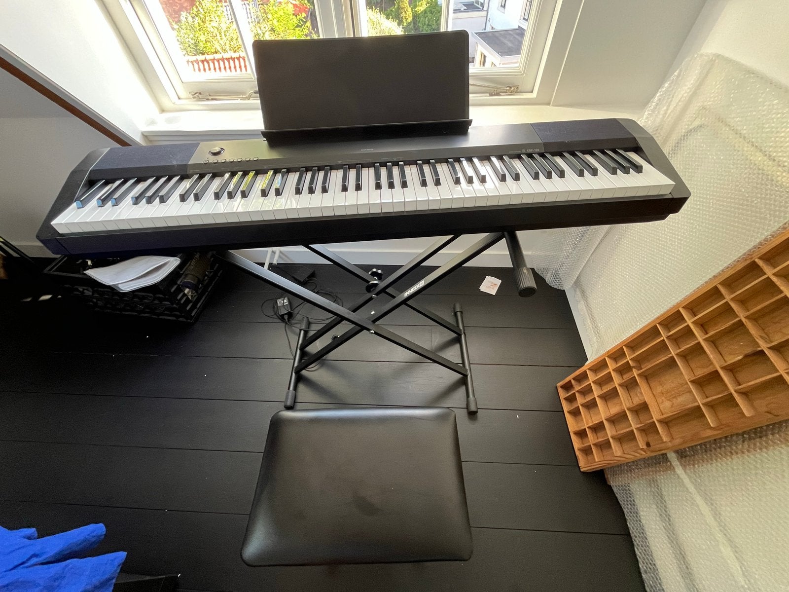 Casio CDP-120 Digitale Piano met standaard en kruk, Muziek en Instrumenten, Ophalen, Gebruikt, Zwart, Digitaal