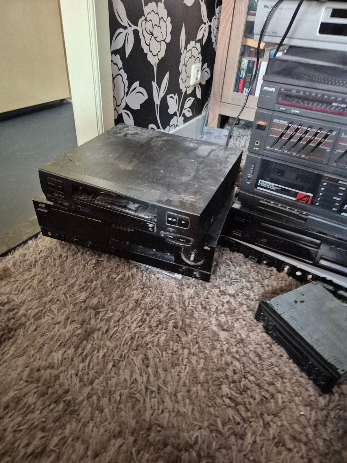verschillende  dvdspelers vhs videorecorder en stereoset, Gebruikt, Cassettedeck, Losse componenten, Ophalen