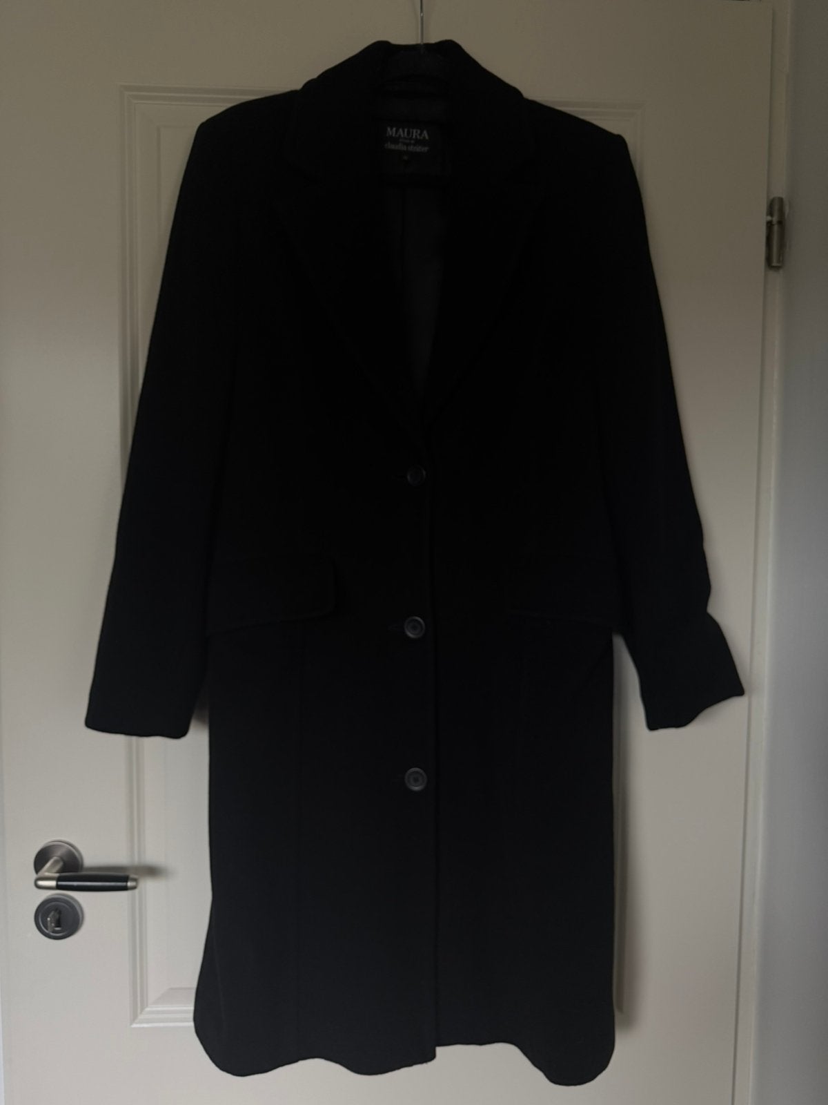 Mooie zwarte MAURA jas – Styled by Claudia Sträter, Ophalen of Verzenden, Zo goed als nieuw, Zwart