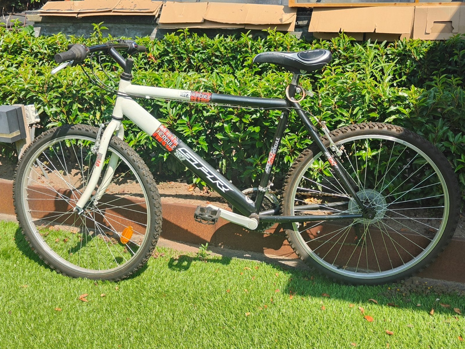 Crossfiets SPR Hercule (Frans) - Zo goed als nieuw, Fietsen en Brommers, Ophalen of Verzenden, Zo goed als nieuw, Overige merken