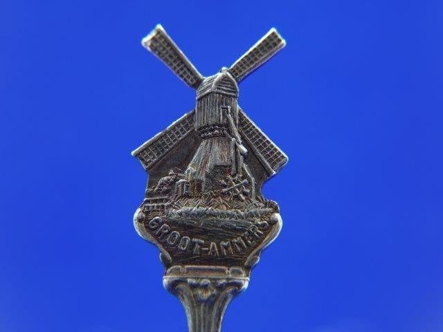 Lepeltje: Groot Ammers  Molen, Verzenden