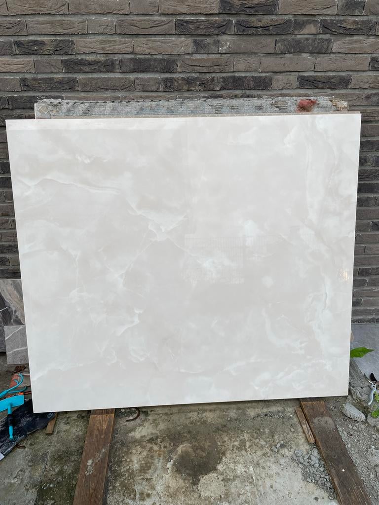 Caesar Anima Futura Pink Onyx tegel - 136,5x119,5 cm, Ophalen, 60 cm of meer, Zo goed als nieuw, Minder dan 5 m²