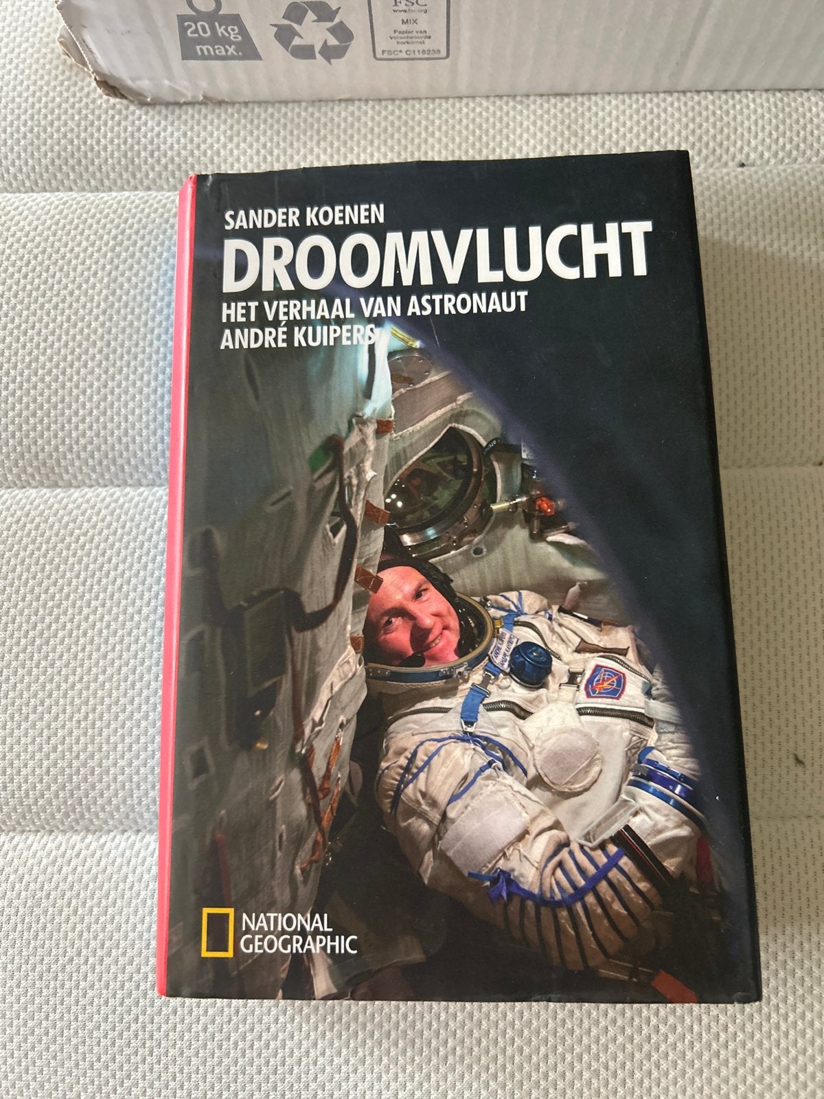 André Kuipers - Droomvlucht, André Kuipers; Sander Koenen, Ophalen of Verzenden, Zo goed als nieuw, Sport