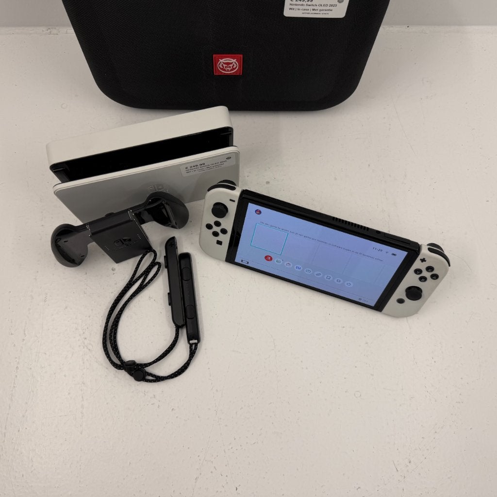 Foto 3 van Nintendo Switch OLED 2023 Wit | In case | Met garantie