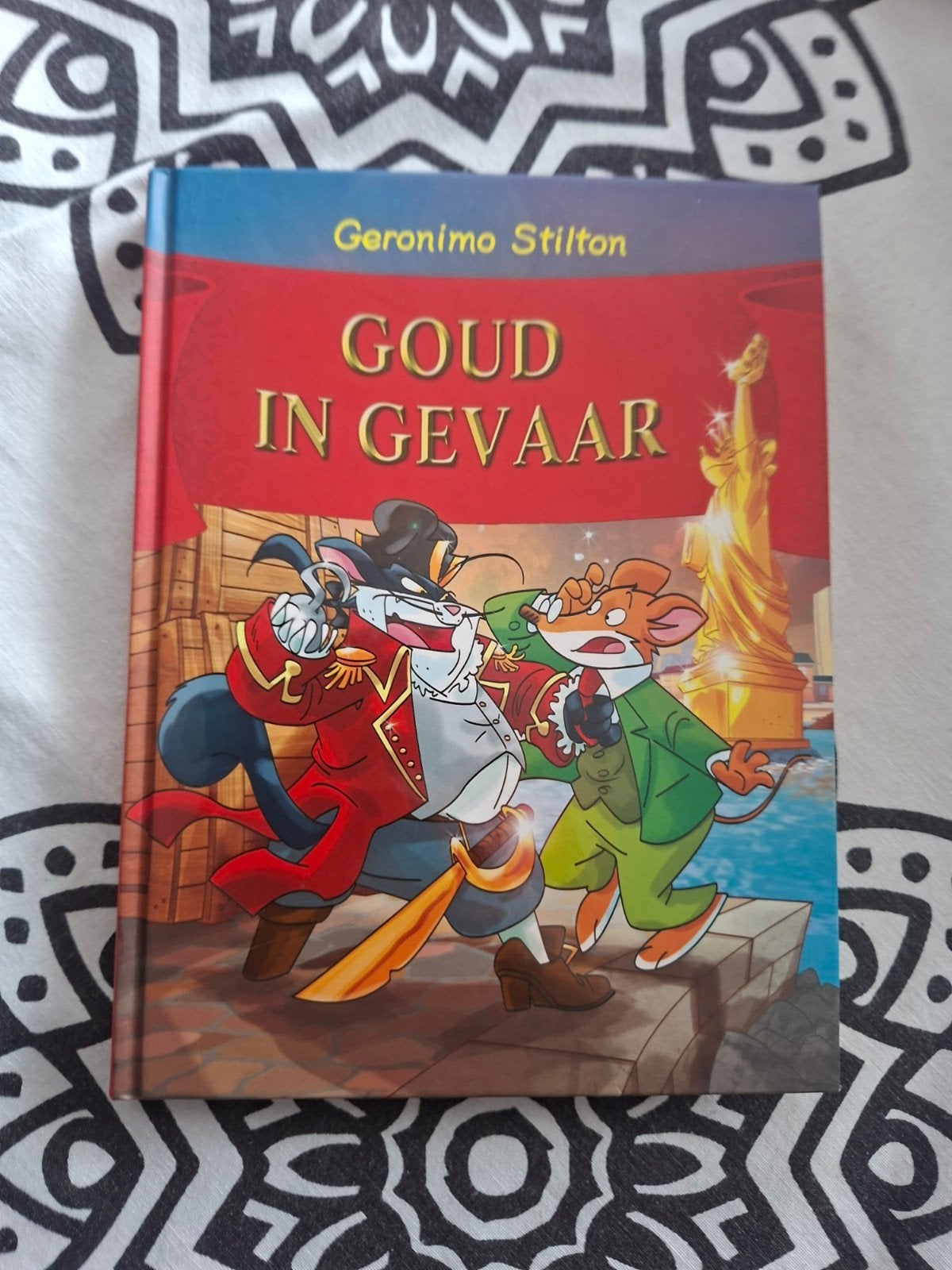 Danilo Loizedda - Goud in gevaar!, Boeken, Fictie algemeen, Danilo Loizedda; Roberta Pierpaoli; Luca Usai; Guiseppe Facci..., Ophalen