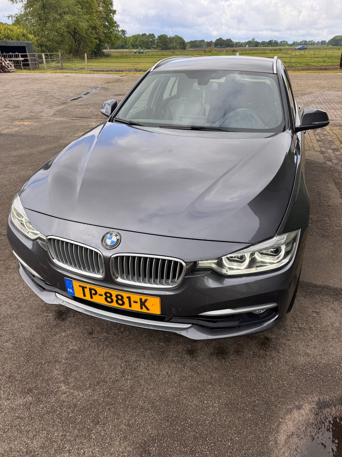 BMW 3-Serie 320i 184pk Aut 2018 Grijs, Auto's, BMW, 1998 cc, Achterwielaandrijving, 1800 kg, Zwart