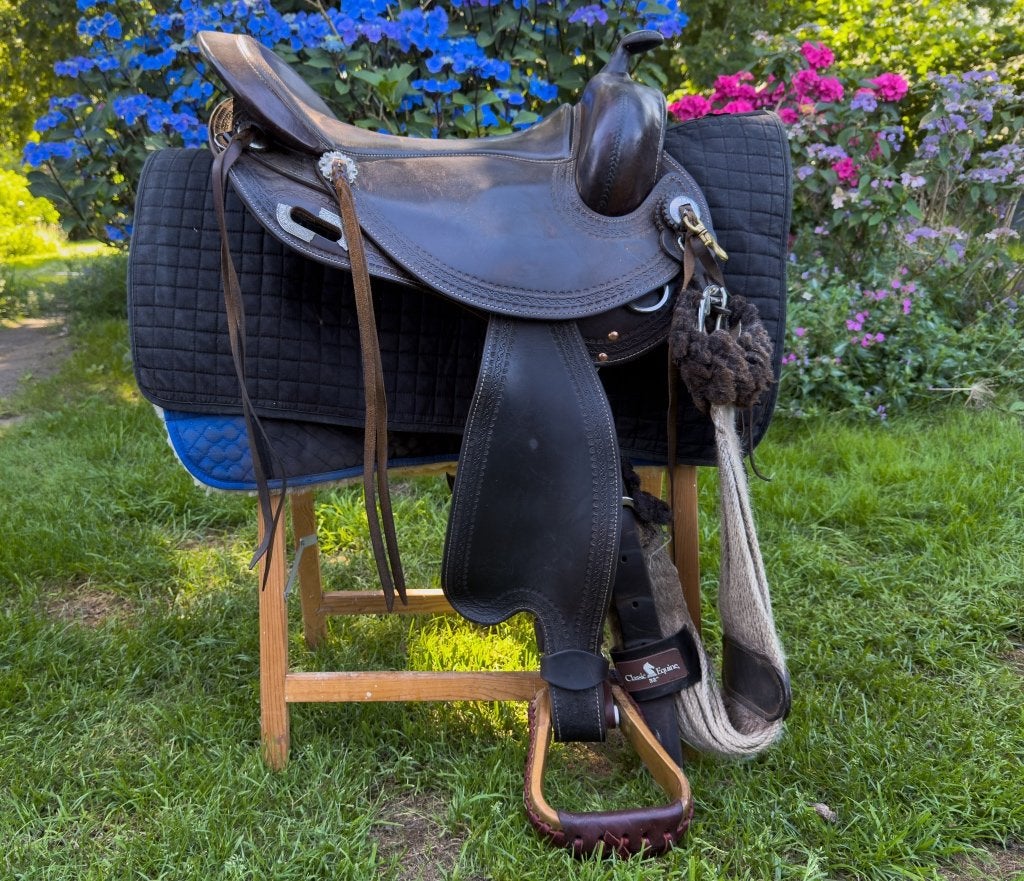 Silverado westernzadel Xkurz/Pro-Delux 15,5", Dieren en Toebehoren, Paarden en Pony's | Zadels, XS (15.5 inch of kleiner), Gebruikt