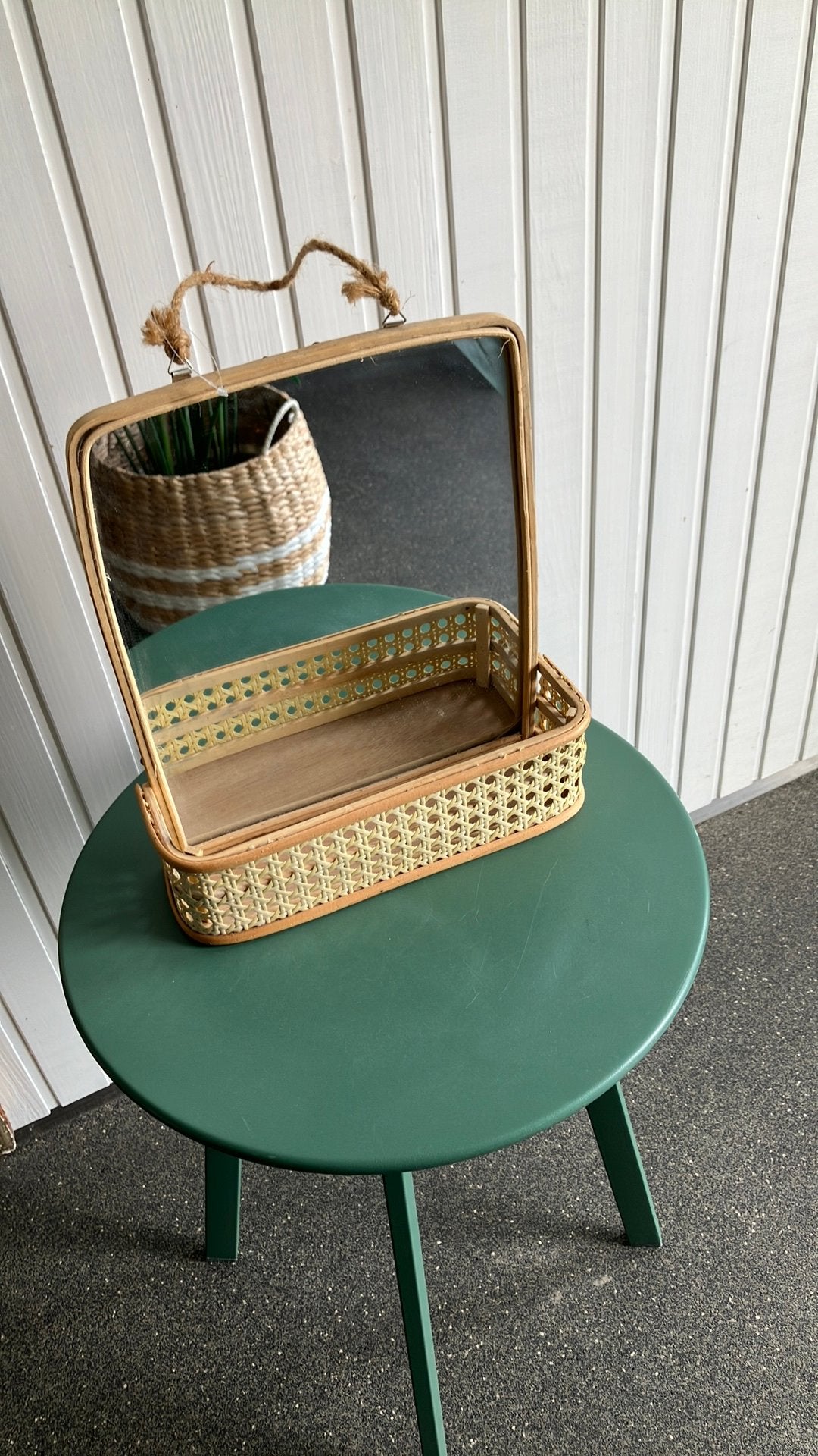Nieuw rotan spiegeltje met rekje, Minder dan 50 cm, Rond, Nieuw, Ophalen of Verzenden