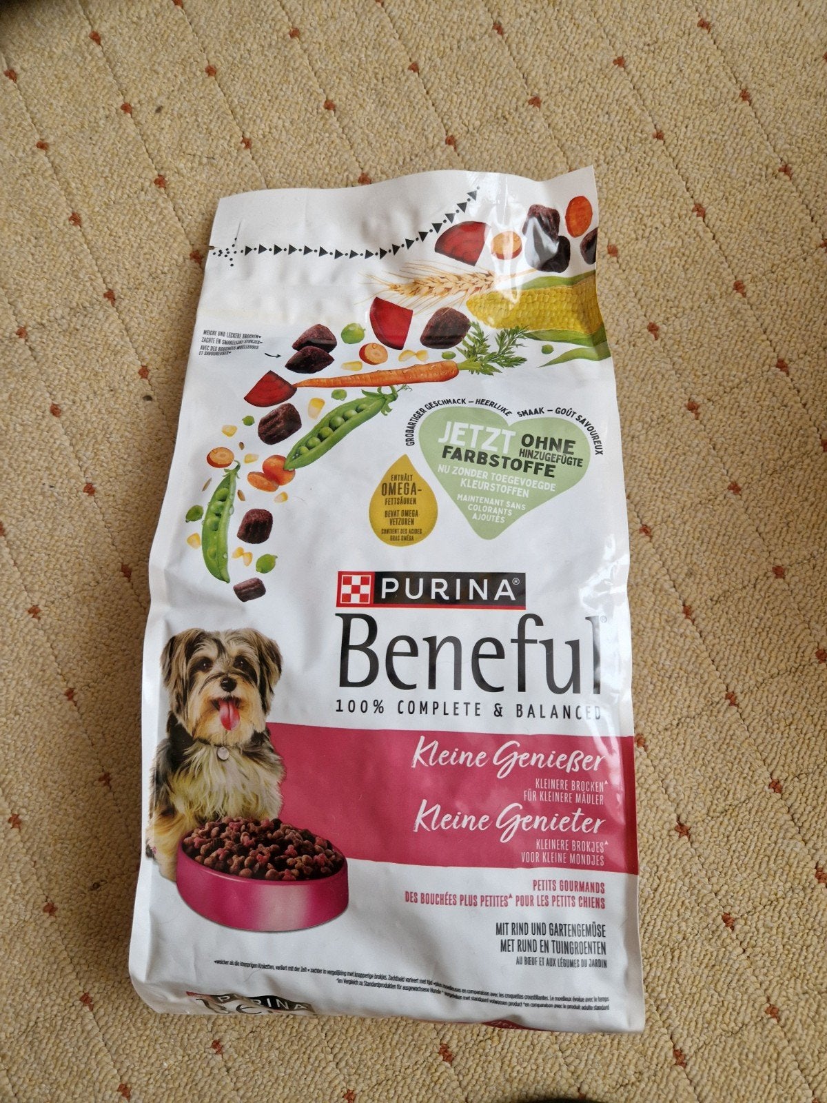 Hondenvoer foto1 beneful  €4 foto2 eukanuba €16 ophalen, Ophalen, Hond