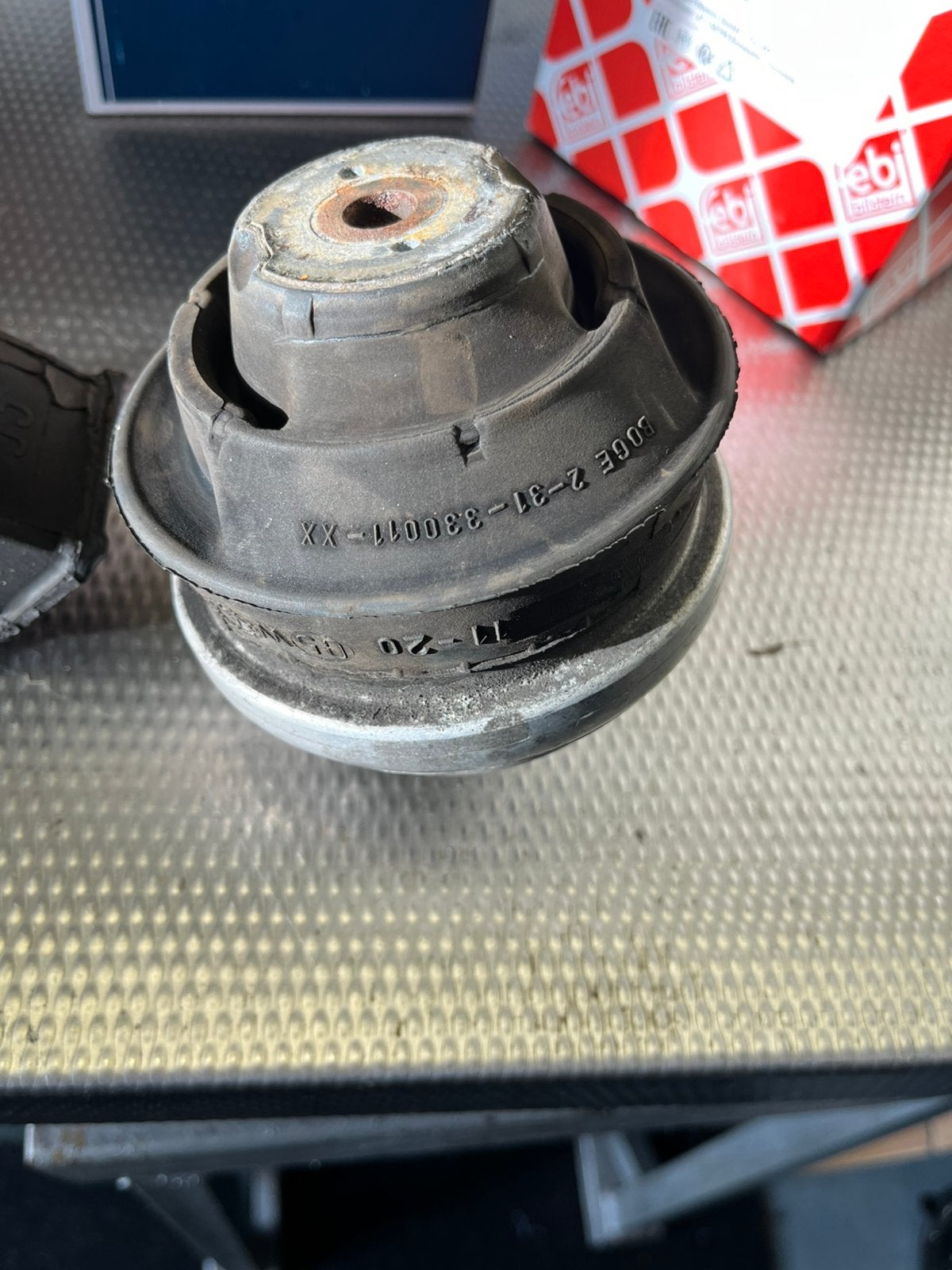 Motor steun Mercedes W124, Auto-onderdelen, Ophalen of Verzenden