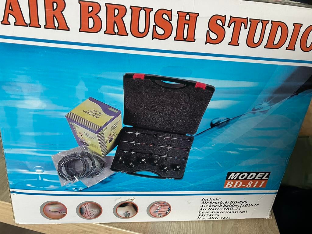 Air Brush Studio voor 6 Air Brushes, Ophalen of Verzenden, Zo goed als nieuw