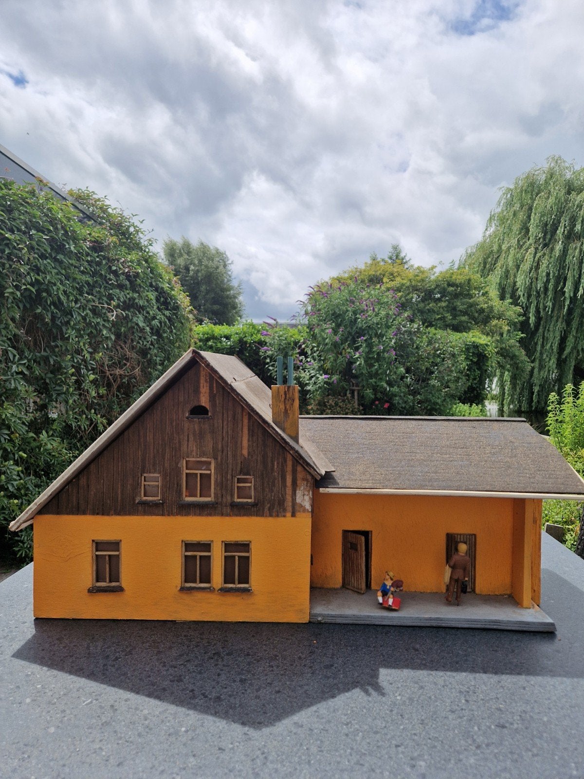 LGB huisjes en wagons, Ophalen