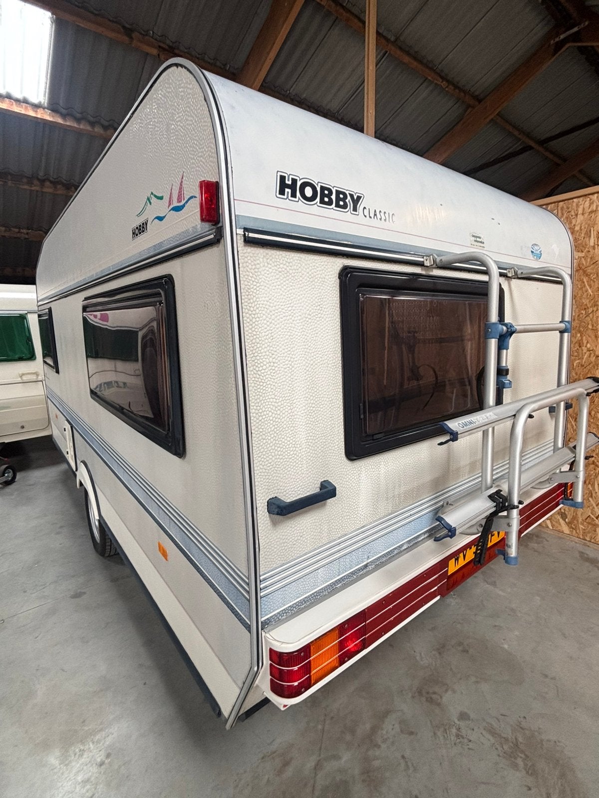 Leuke hobby Classic 460 leuke beginners caravan!, Rondzit, Hobby, Bedrijf, Schokbreker