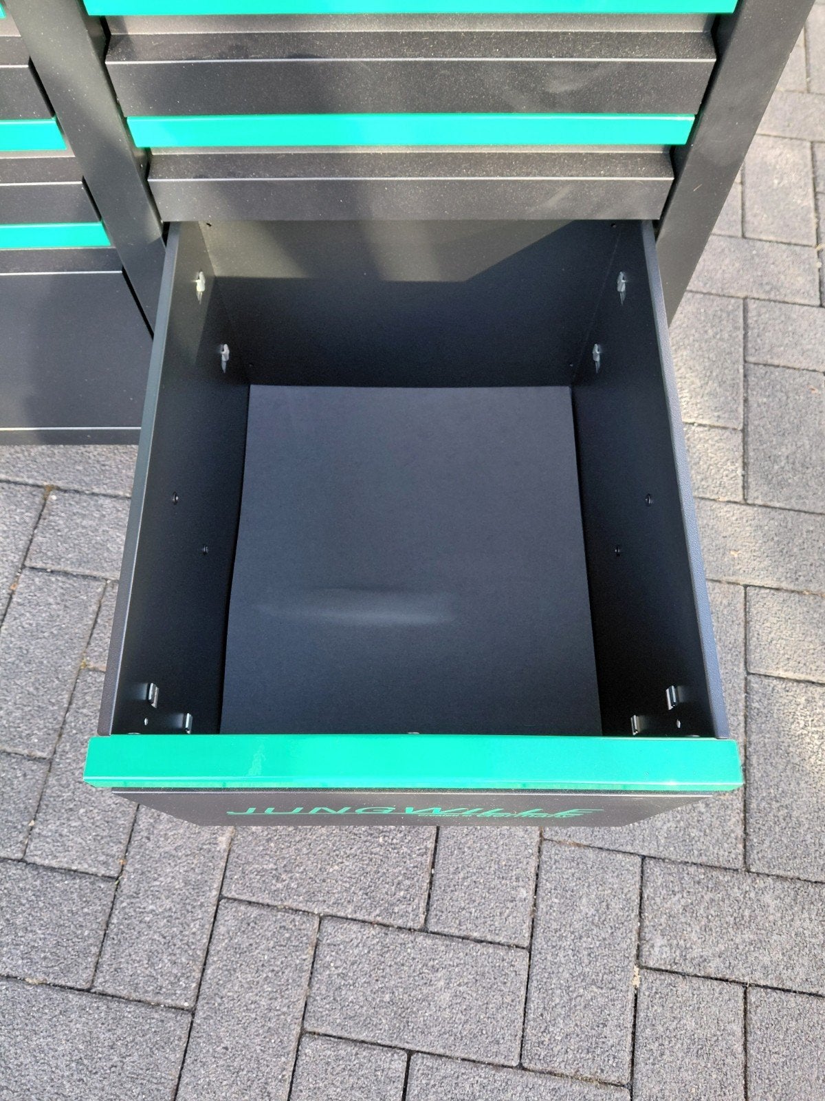 Foto 15 van jungwille gereedschapswagen