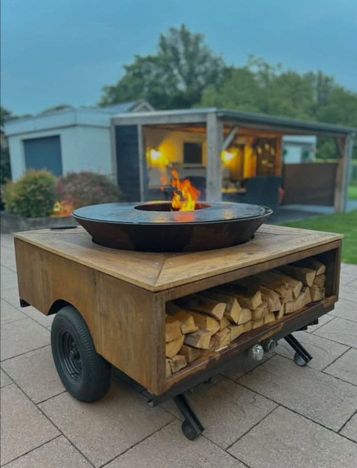 Mobiele BBQ Vuurschaal op wielen - Cortenstaal, Ophalen, Zo goed als nieuw