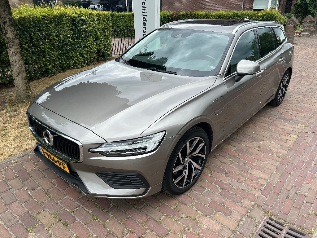 Volvo 2.0 T6 Recharge 340pk PANO/THK/LEER/STDKL/DEALER OND., 4 cilinders, Vierwielaandrijving, Te koop, 750 kg