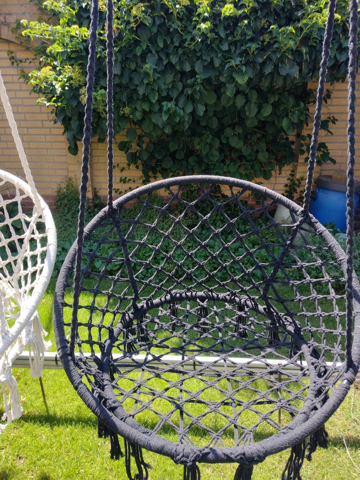 2 Hangstoelen, Tuin en Terras, Ophalen, Zo goed als nieuw