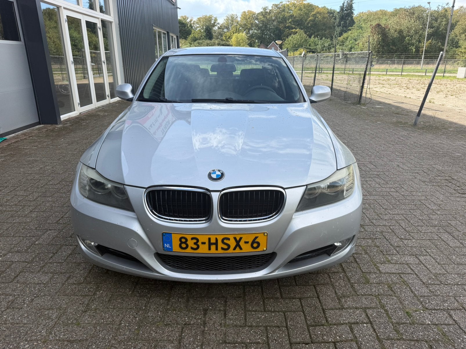 BMW 3-Serie 2.0 D 320 130KW 2009 Grijs navi, 21 km/l, 1995 cc, 4 cilinders, Origineel Nederlands
