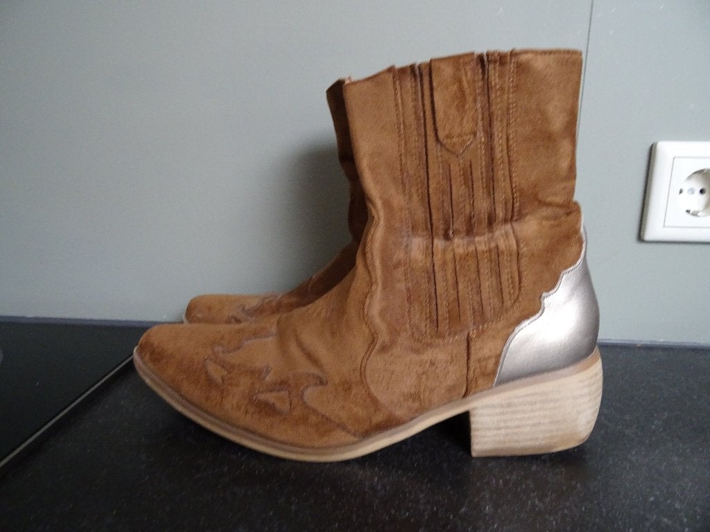OXMOX maat 41, Cowboy enkellaarzen., Kleding | Dames, Schoenen, Oxmox, Bruin, Lage of Enkellaarzen, Ophalen of Verzenden