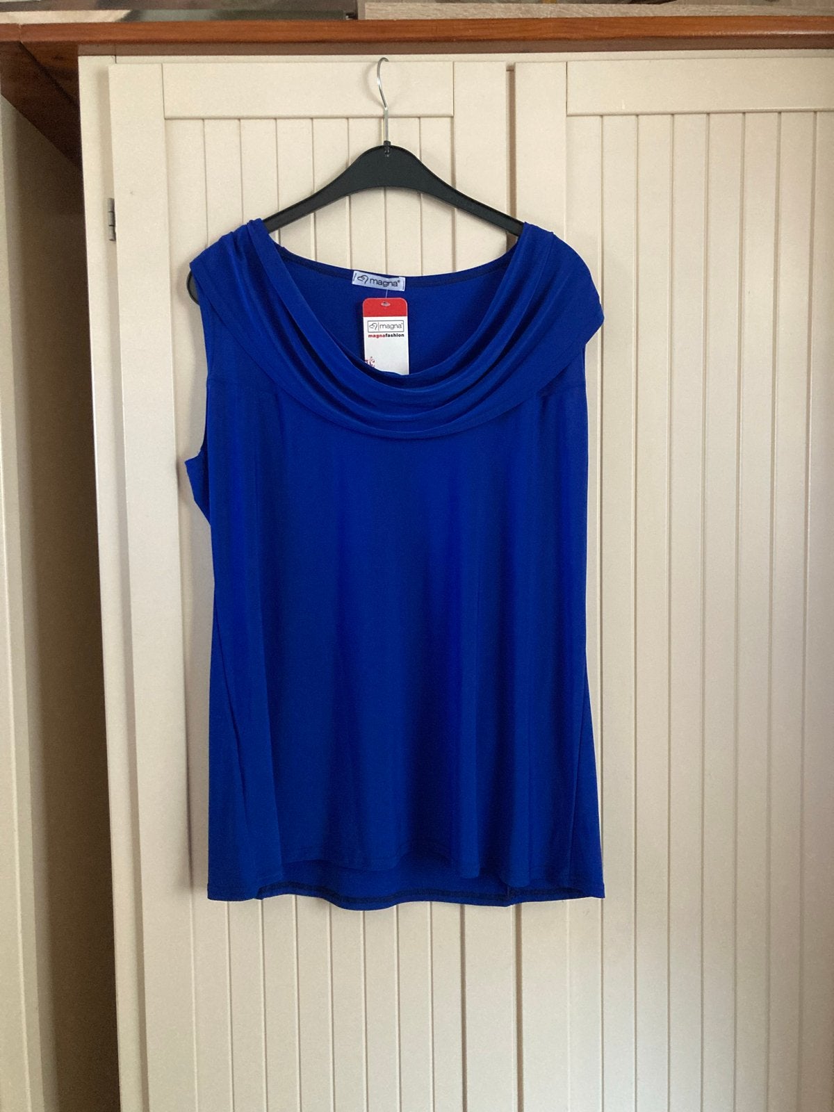 Nieuwe Magna waterval top 44/46 €14,99 vaste prijs, Blauw, Maat 42/44 (L), Nieuw, Ophalen of Verzenden