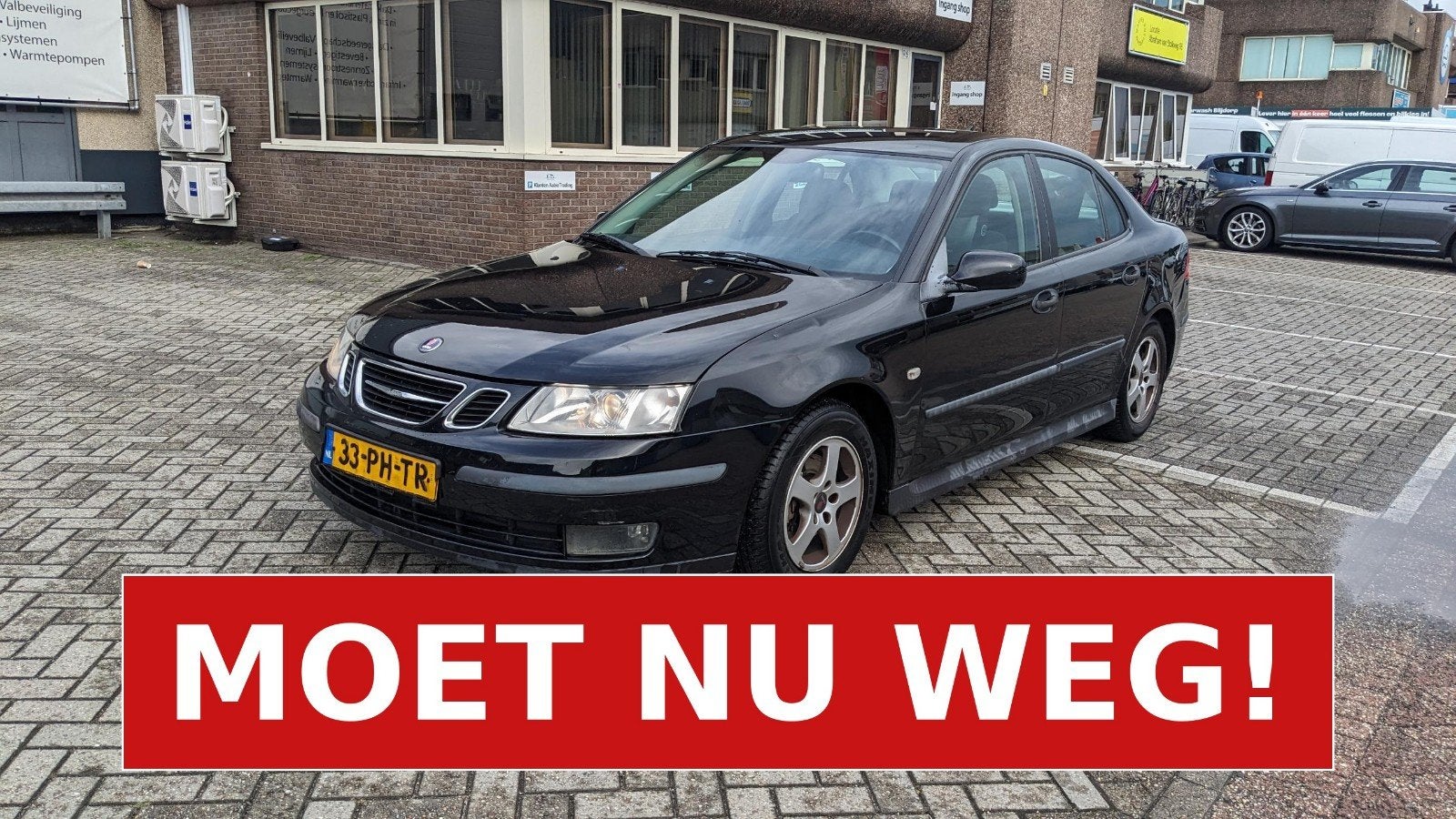 Saab 9-3 Sport Sedan AUT - APK 06/2027, olie ververst, Auto's, 1998 cc, Stof, 1440 kg, Zwart