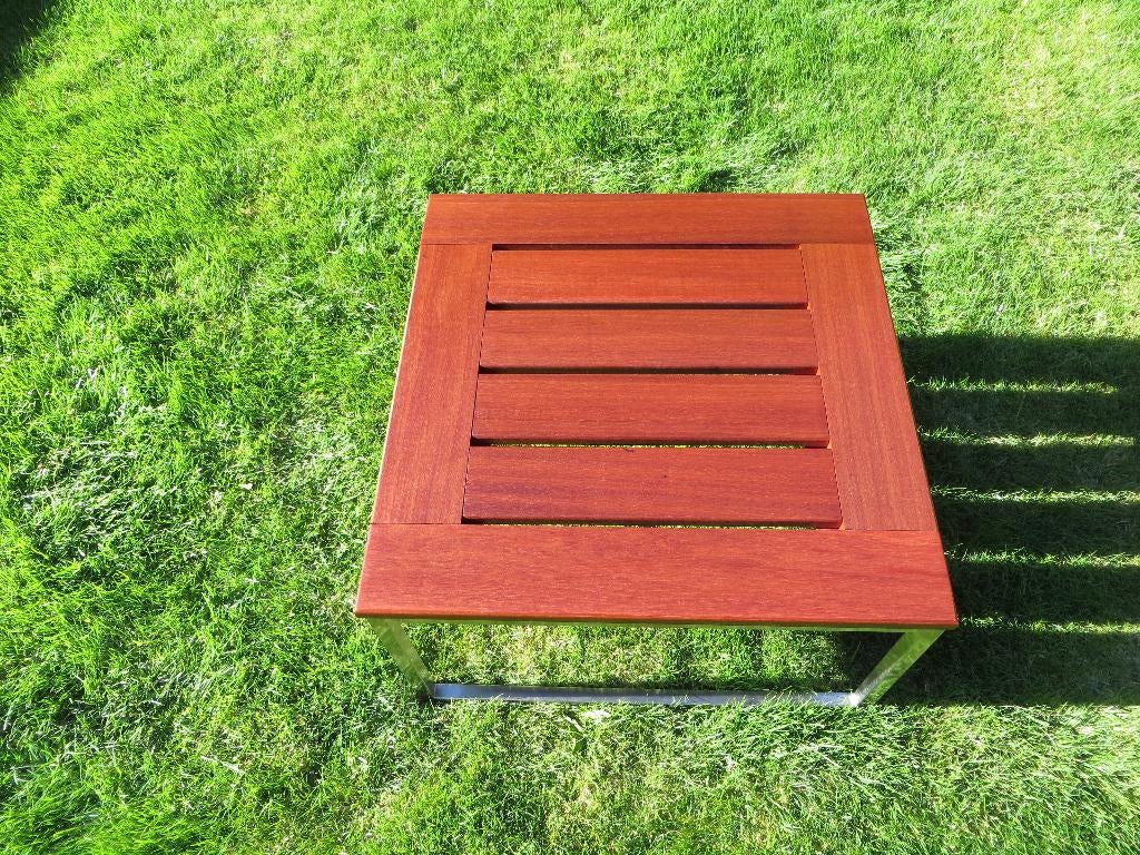 Terrastafeltje / loungetafeltje / tuintafeltje, Ophalen, Zo goed als nieuw, Rechthoekig, Hout