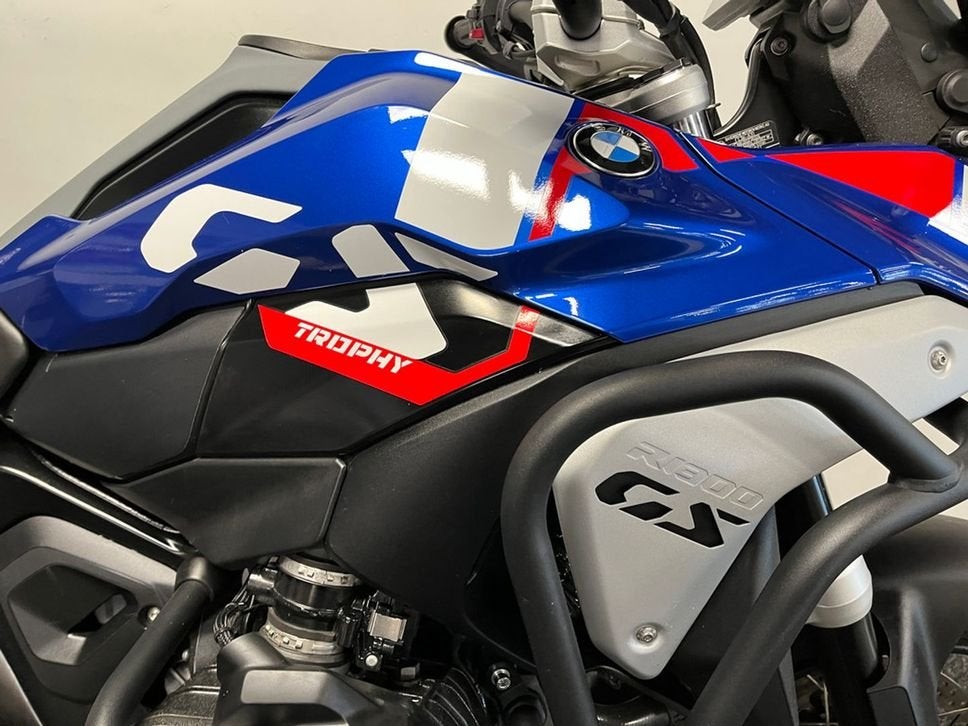 BMW R 1300 GS (bj 2024), Motoren, 2 cilinders, Motorrijbewijs A, Bedrijf, Onbekend