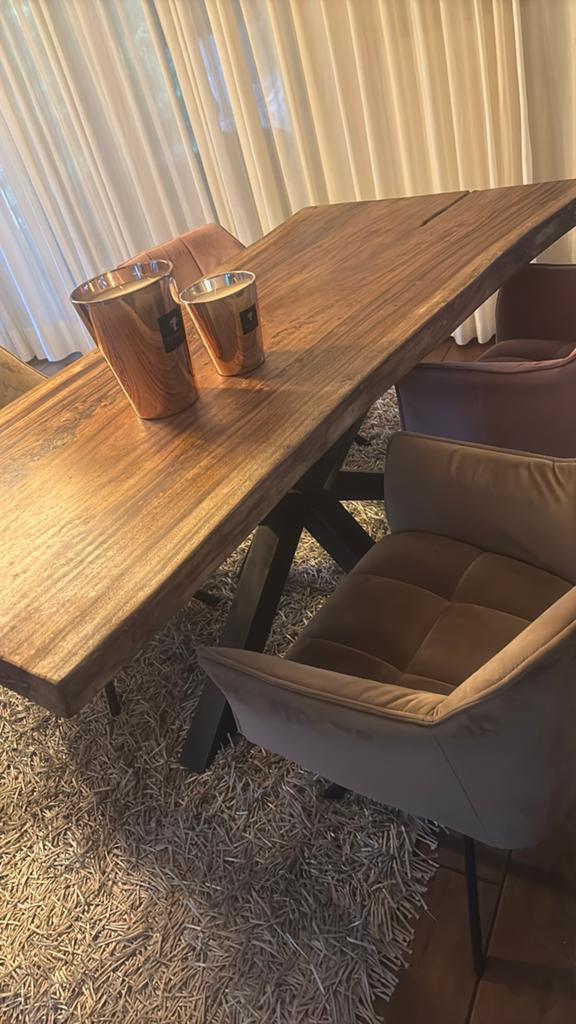 Suar boomstam tafel 1.80m atalen spinpoot, Ophalen, Zo goed als nieuw, Rechthoekig, 50 tot 100 cm