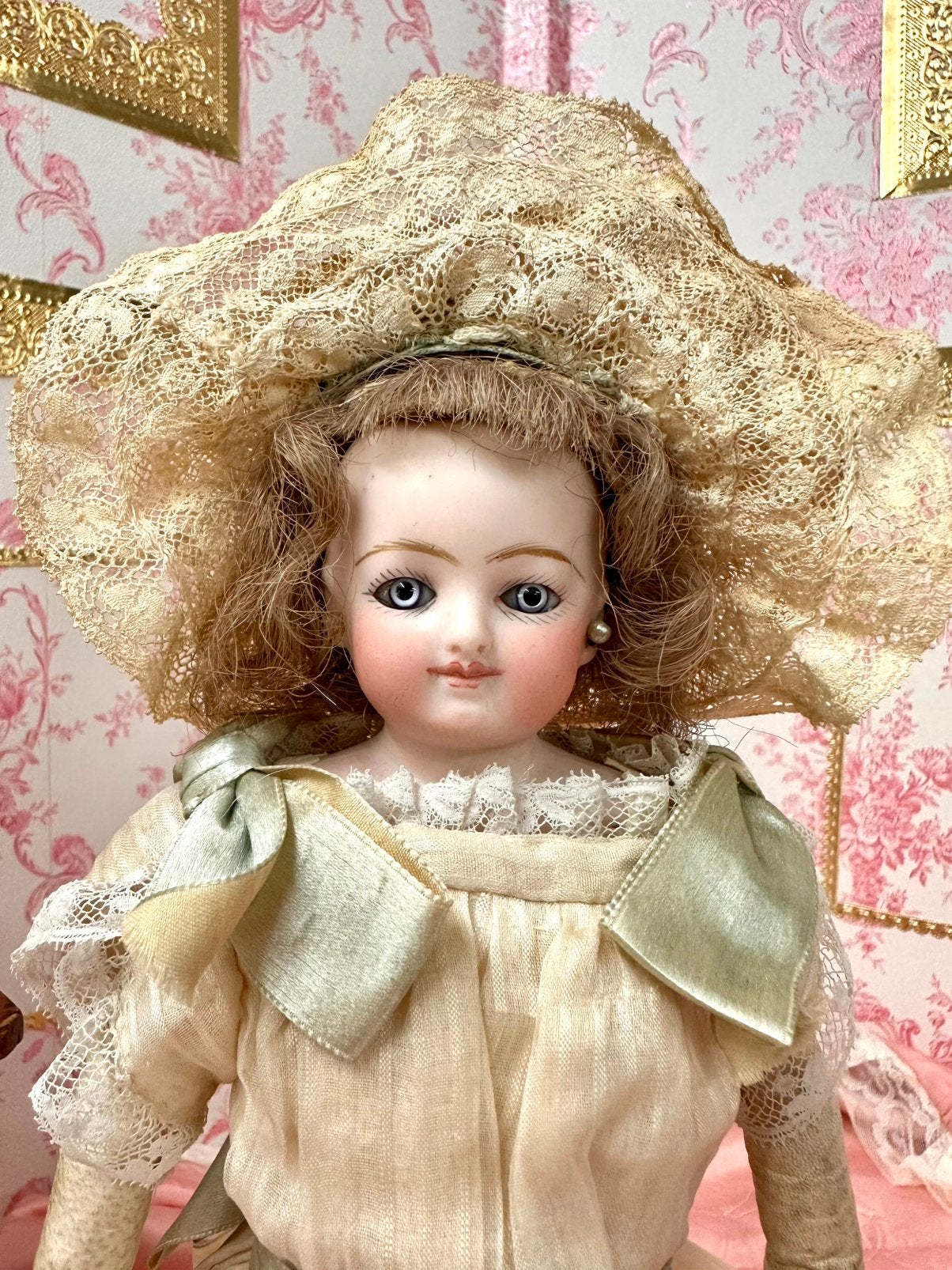 Kleine antieke fashion doll, teenage, Ophalen of Verzenden