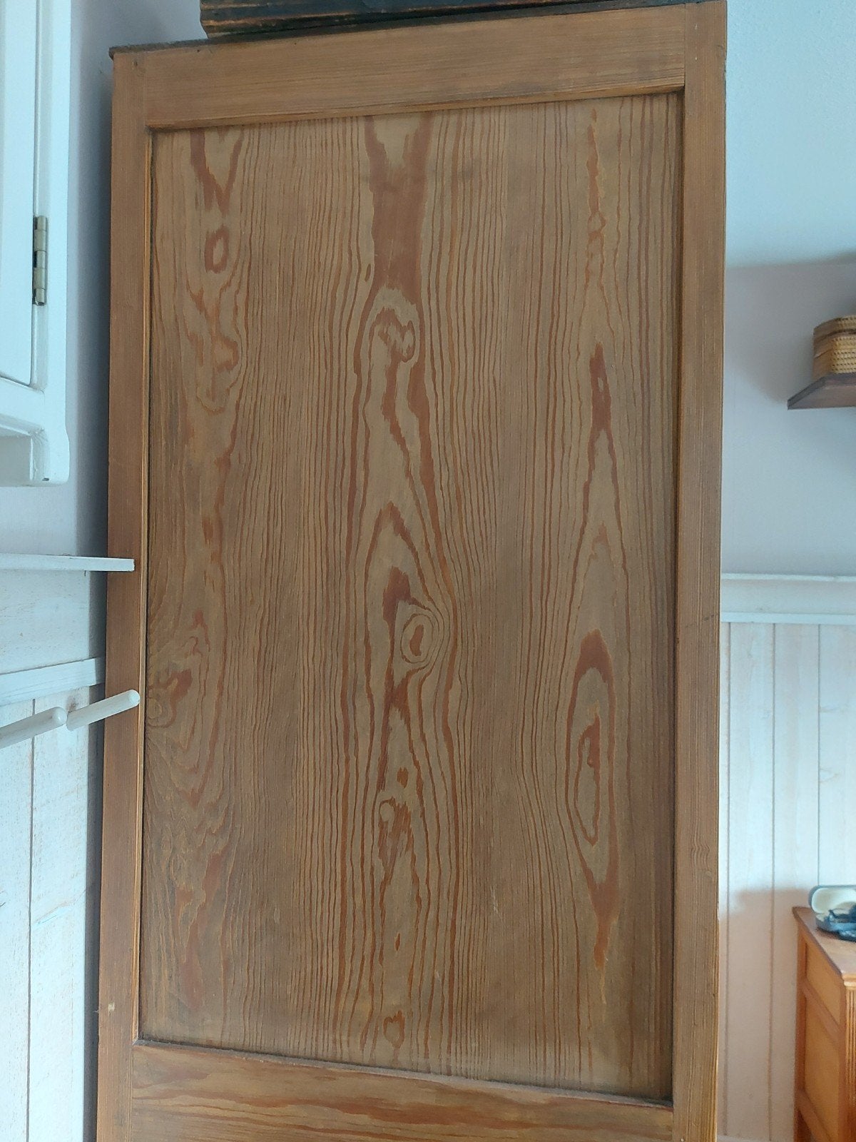 Twee deurs kast, Ophalen of Verzenden