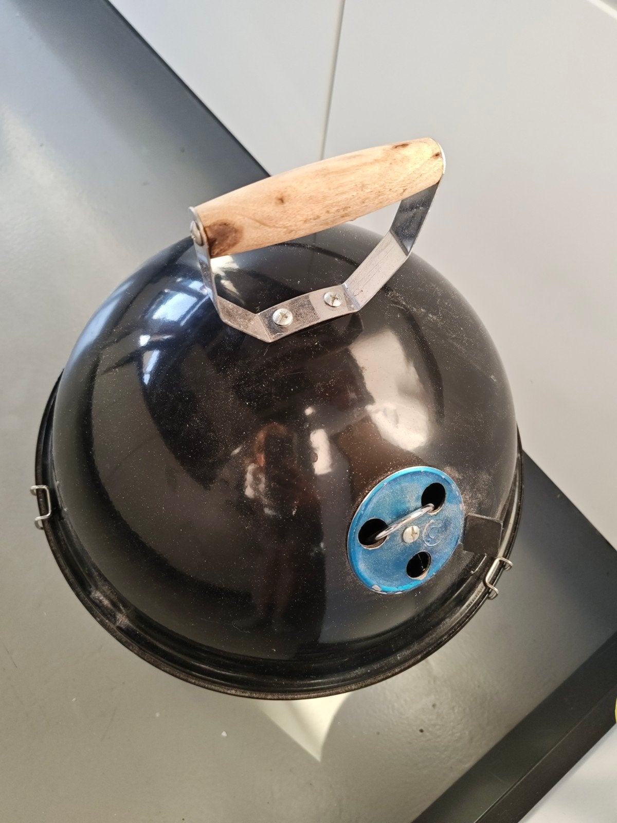 Mini BBQ, Ophalen