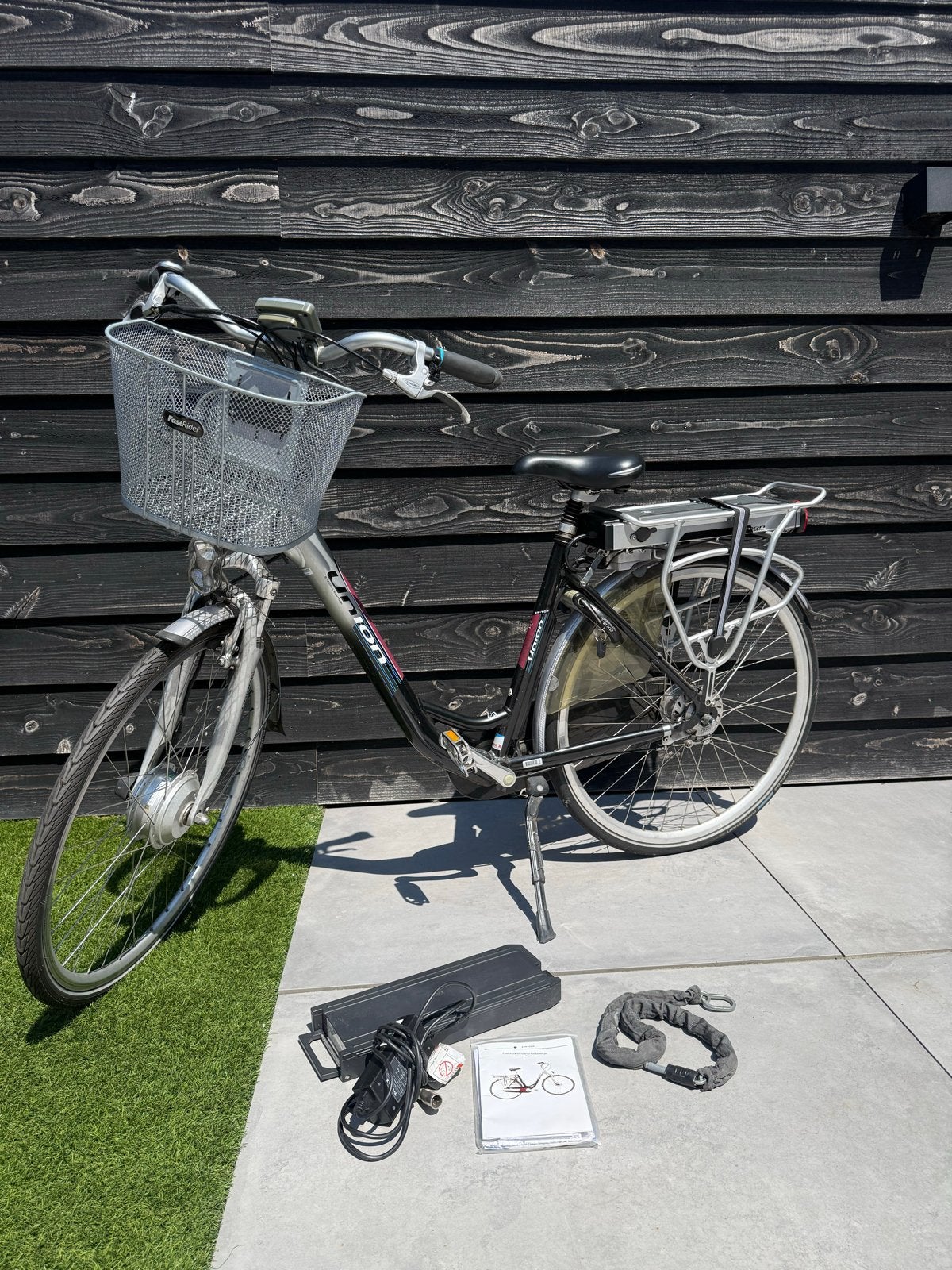 Union Switch Elektrische Fiets - 2 Accu's, Lage Instap, Gebruikt, 47 tot 51 cm, 30 tot 50 km per accu, Ophalen
