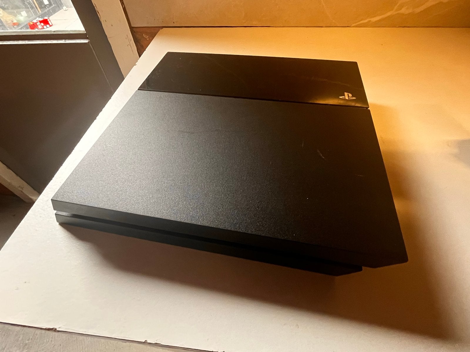 Foto 2 van Sony PlayStation 4 Pro 1TB - Zwart