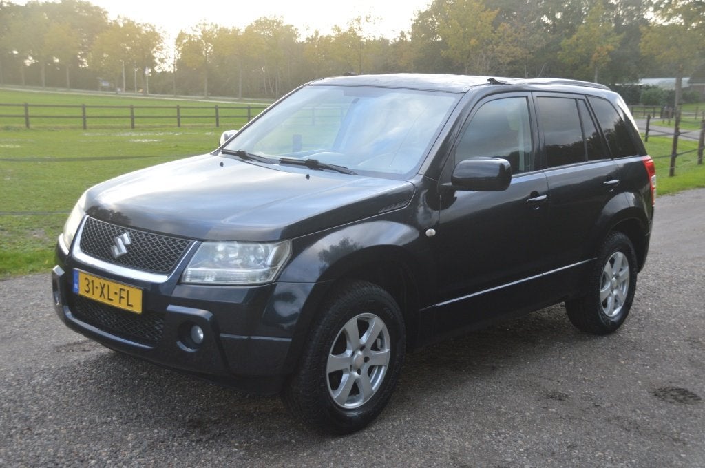 Suzuki Grand Vitara 2.0-16V Shogun 4X4 Airco, Stof, 4 cilinders, 1850 kg, Grand Vitara