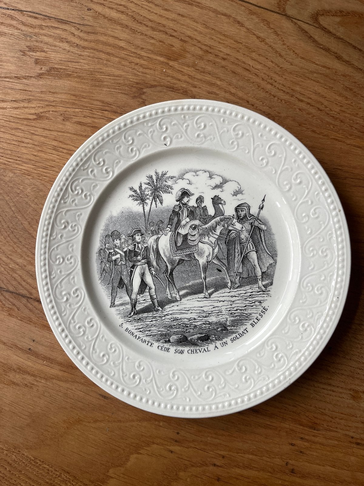 Antiek bord Société Céramique Maastricht Napoleon, Antiek en Kunst, Ophalen of Verzenden