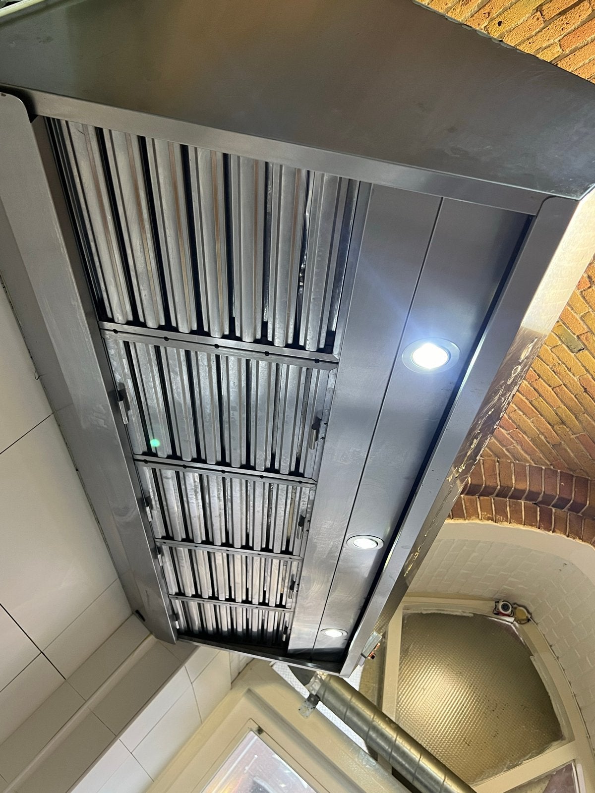 Professionele RVS Afzuigkap met Verlichting, Gebruikt, Wandschouwkap, 800 m³ per uur of meer, Ophalen of Verzenden