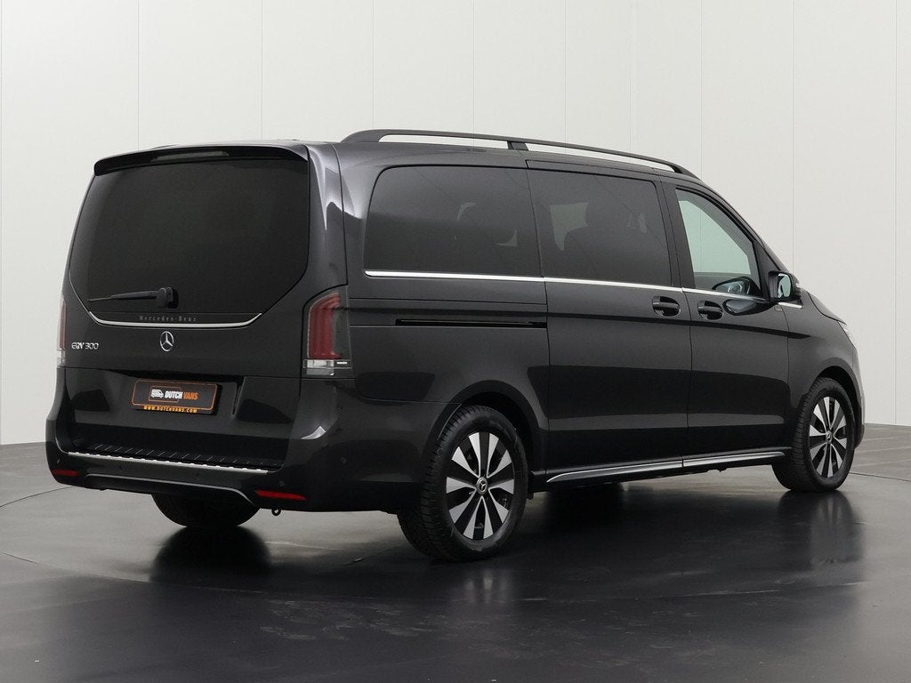 Mercedes-Benz EQV 300 Lang Avantgarde 7-Persoons | Elektrisc, Auto's, Bestelauto's, Gebruikt, Zwart, 2525 kg, 7 stoelen