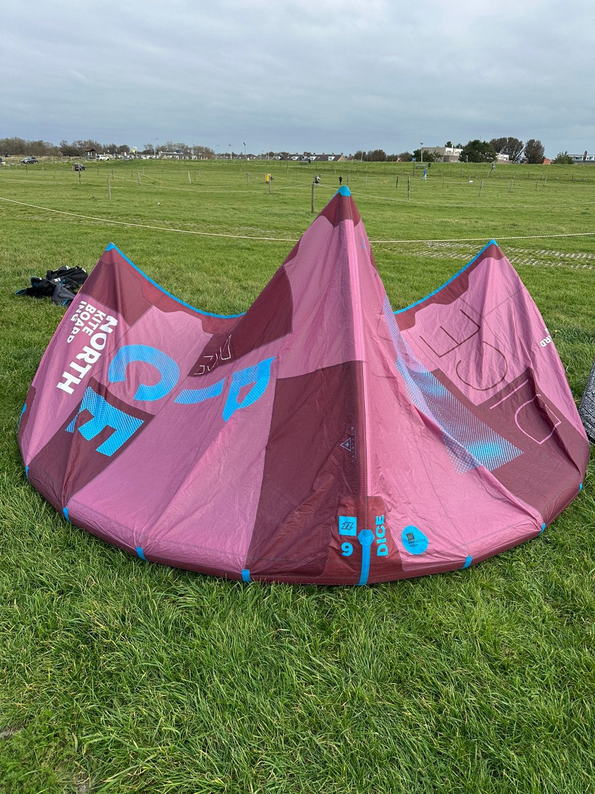 North Dice 9 m kite, Ophalen, Gebruikt, 9 m², Geen board