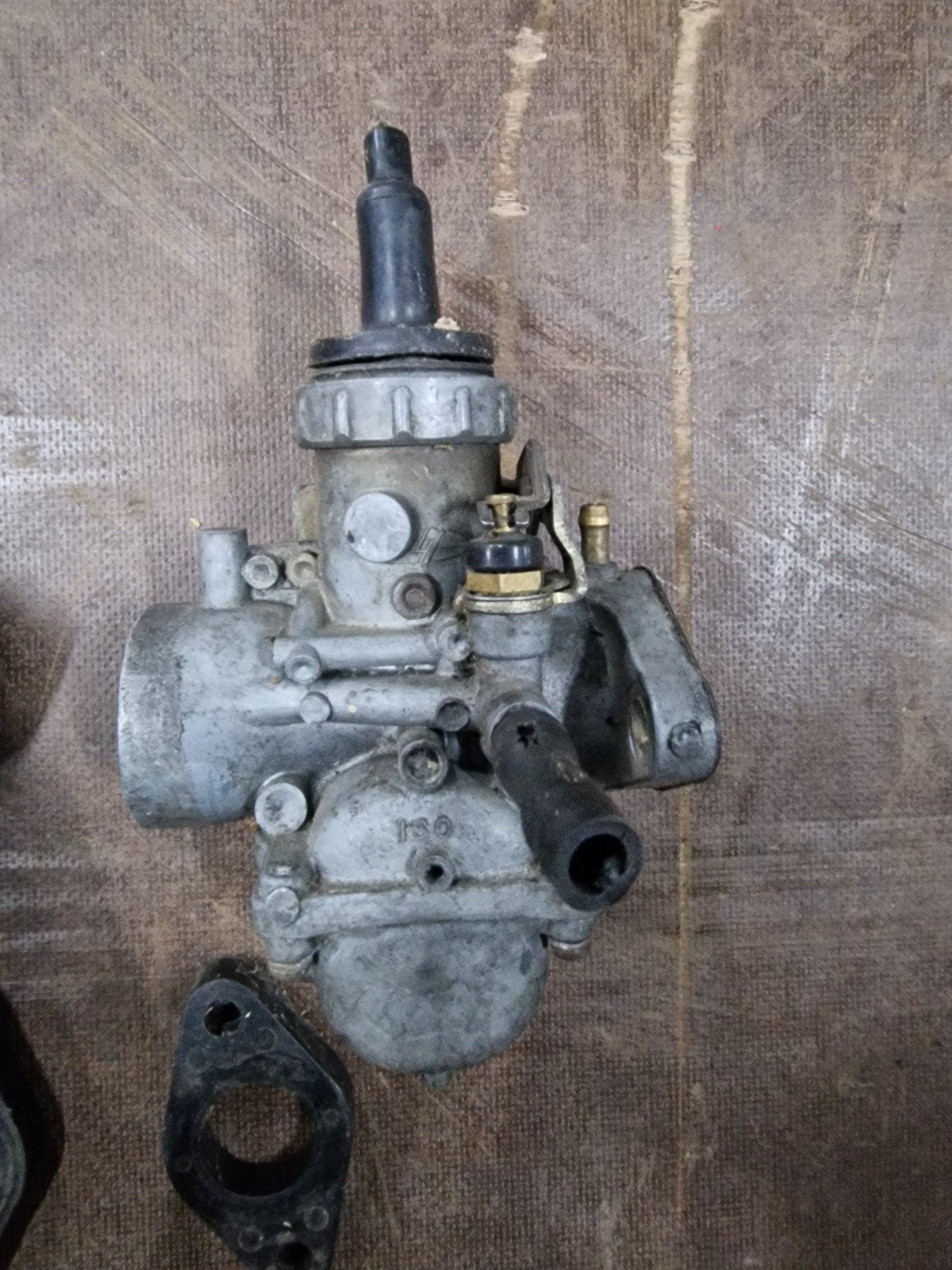 Suzuki GT250 set carburateurs in goede staat., Ophalen of Verzenden, Gebruikt, Overige typen, Overige merken