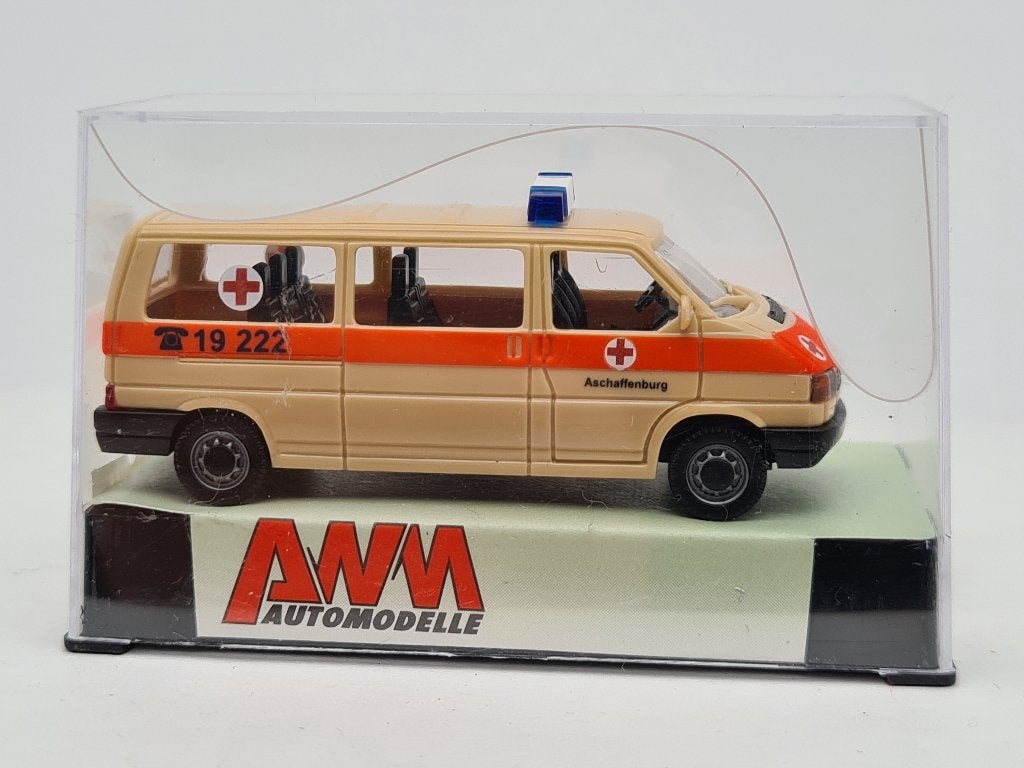 VW T4 ambulance Aschaffenburg - AWM 1/87, Hobby en Vrije tijd, Verzenden, Zo goed als nieuw, Auto, AWM