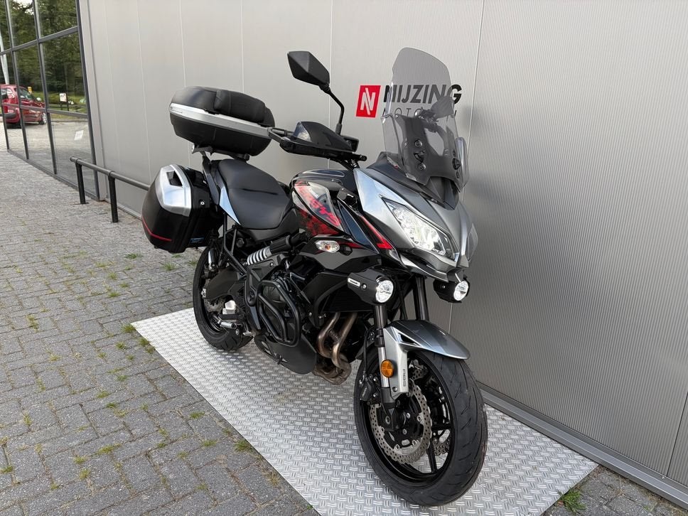 KAWASAKI VERSYS 650 GRAND TOURER (bj 2021), Motoren, 2 cilinders, 649 cc, Bedrijf, Onbekend