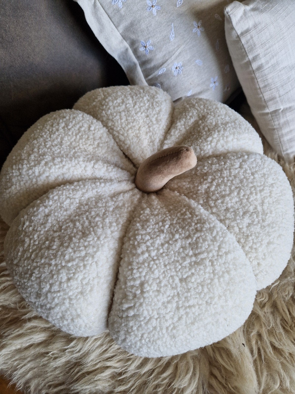 Riviera Maison pumpkin kussen., Beige, Riviera Maison, Ophalen of Verzenden, Zo goed als nieuw