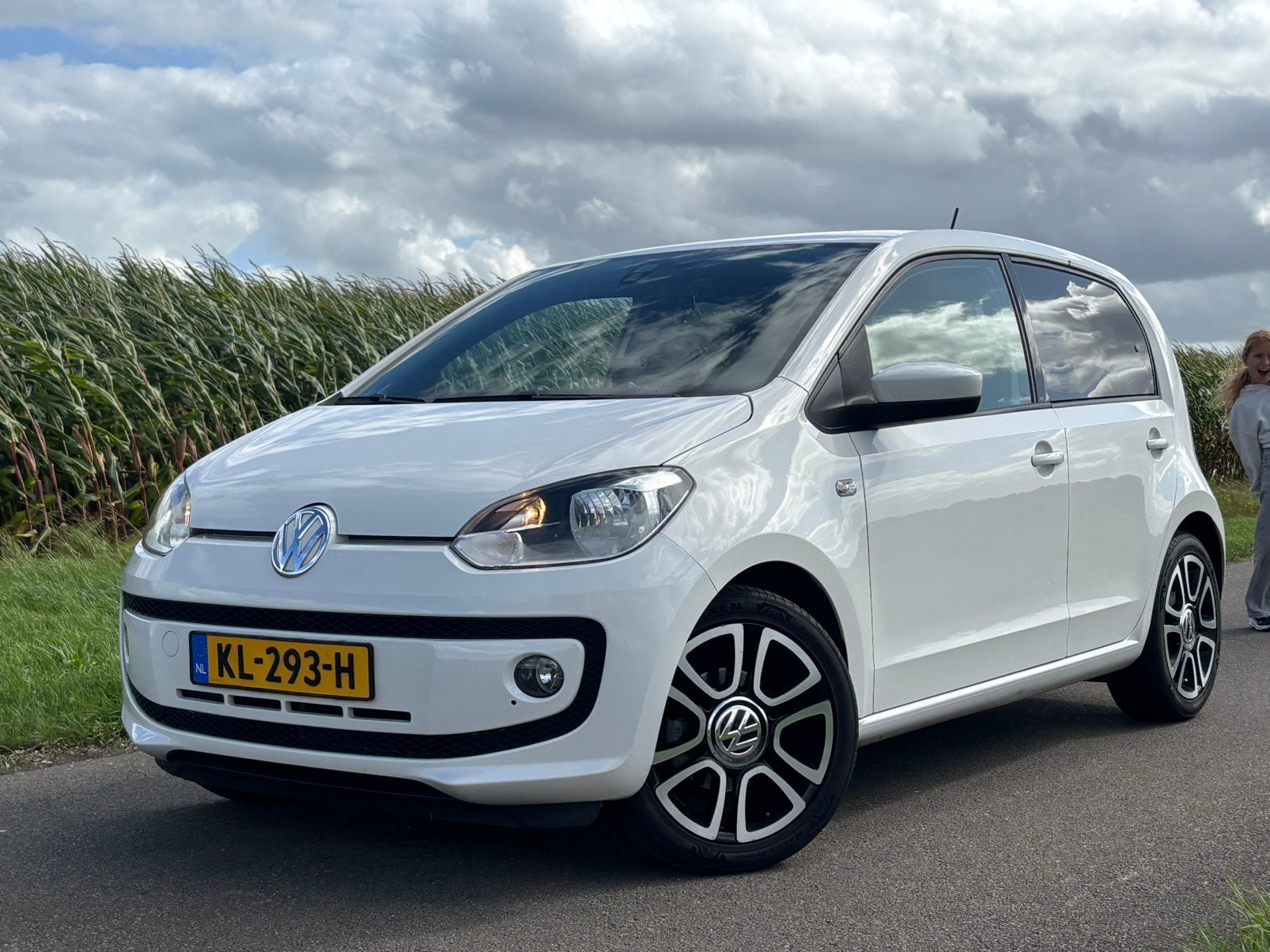 Volkswagen up! 1.0 2016 5-DRS Airco Cruise NL Auto + NAP!!, Auto's, Volkswagen, Voorwielaandrijving, Euro 5, Stof, Up!