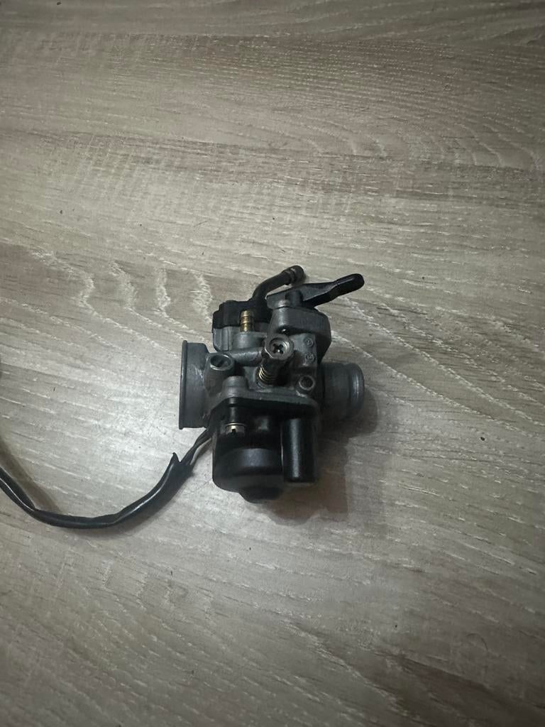 Originele derbi senda 50 motorfiets  Dellorto carburateur, Fietsen en Brommers, Brommeronderdelen | Algemeen, Ophalen of Verzenden