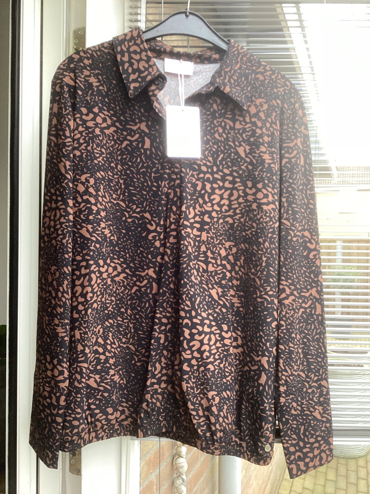 Dealin travelstof blouse zwart camel, Ophalen of Verzenden, Nieuw, Maat 46/48 (XL) of groter, Zwart