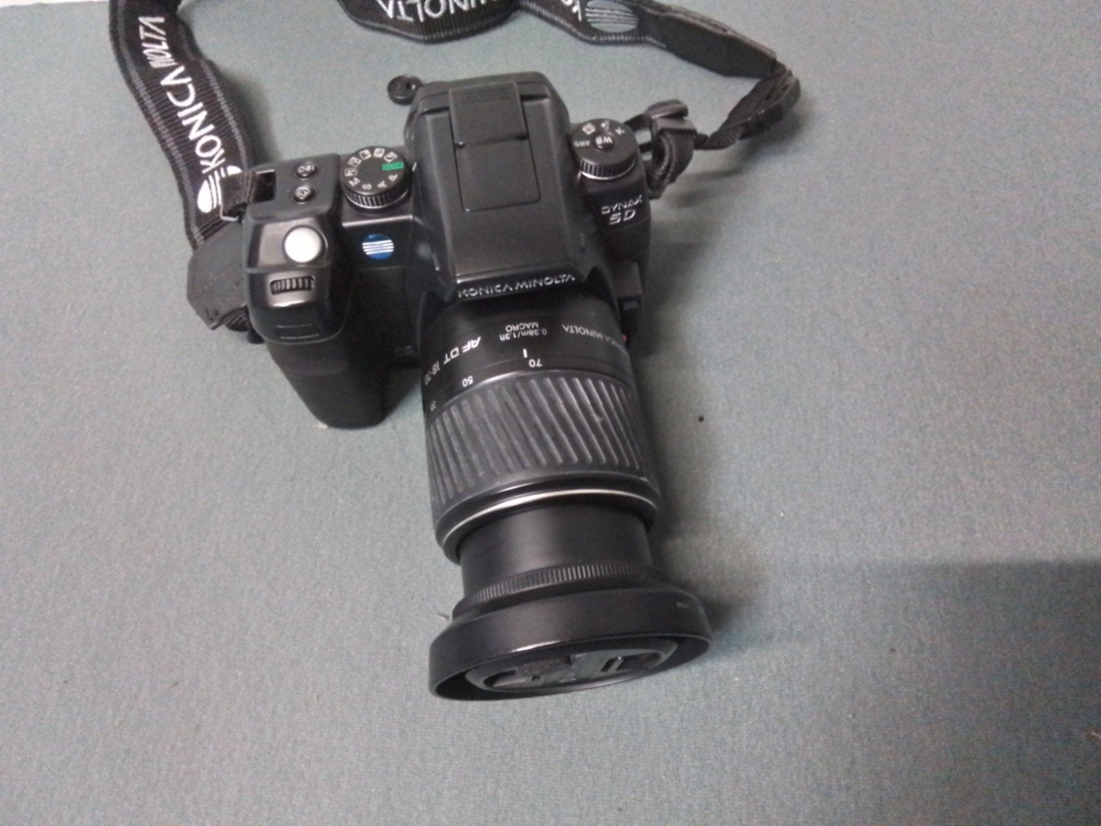 Foto 5 van Minolta AF 75-300mm f/4.5-5.6 Telelens voor Sony A-mount