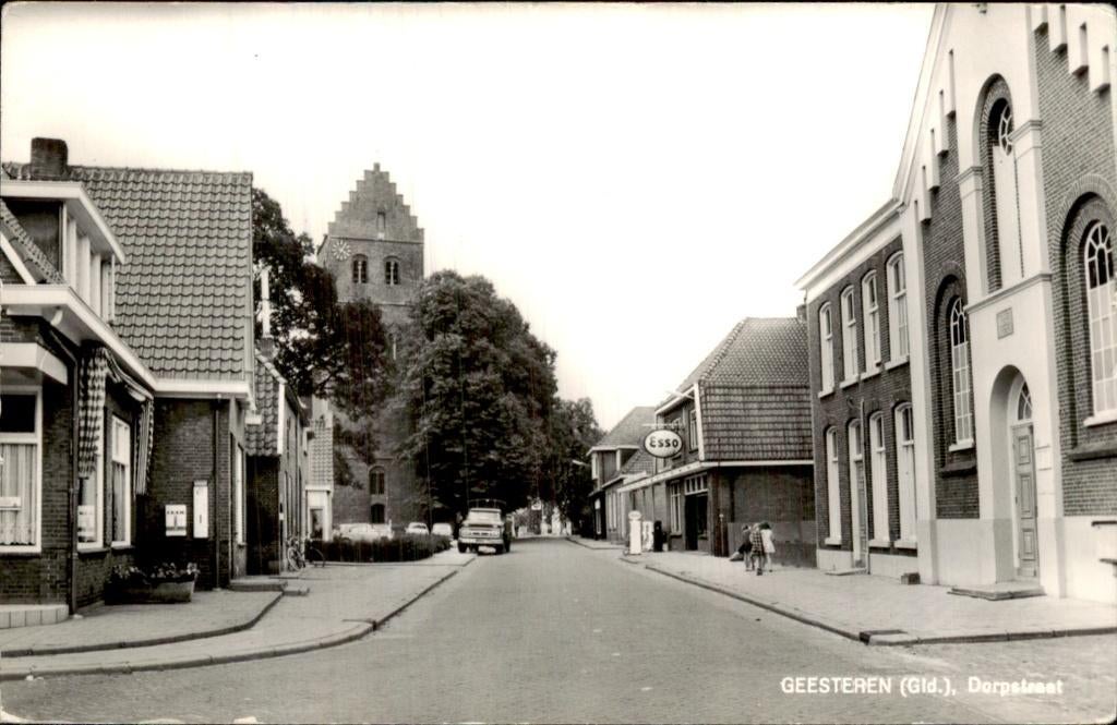 Geesteren - Dorpstraat - Kerk, Ophalen of Verzenden, 1960 tot 1980, Ongelopen, Gelderland