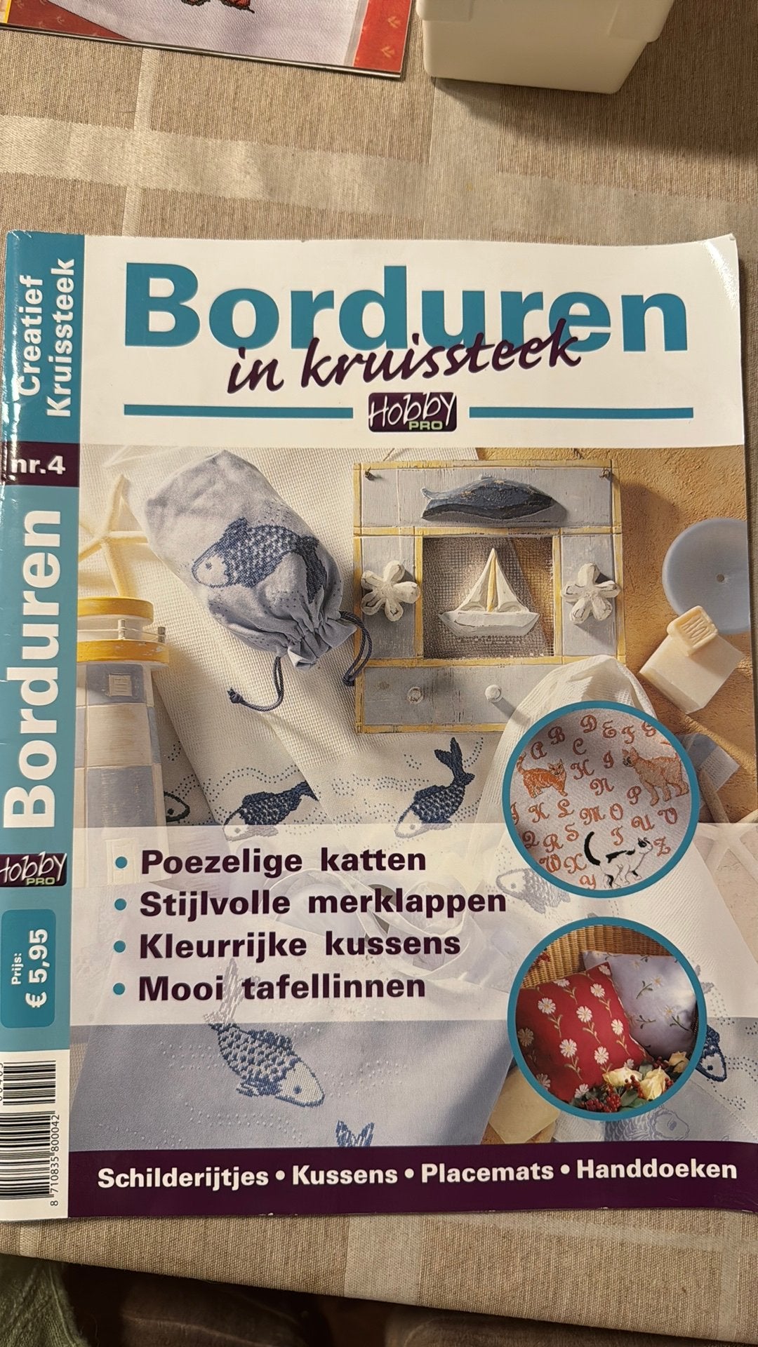 Borduren in kruissteek, Ophalen of Verzenden, Zo goed als nieuw, Patroon