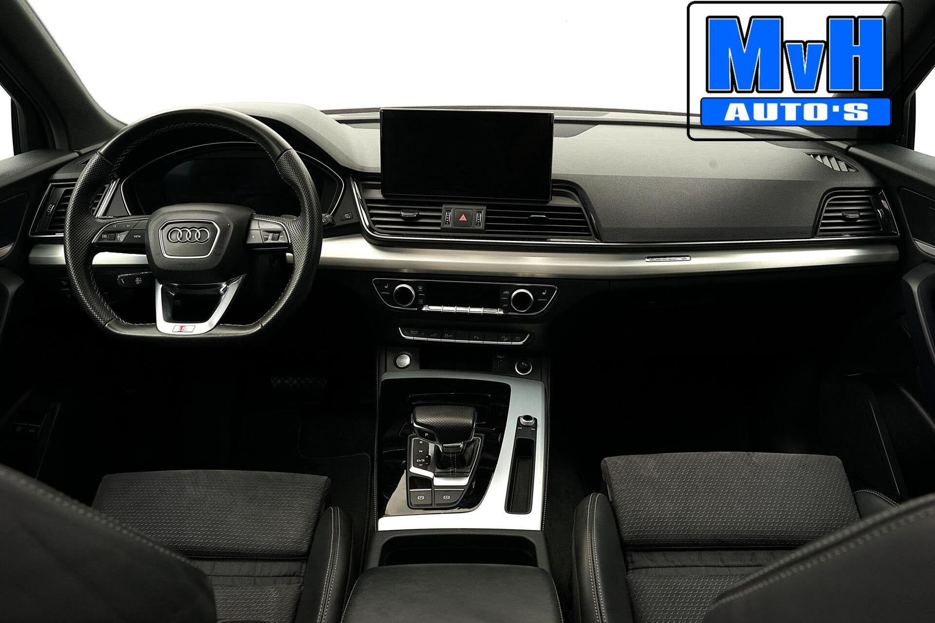 Audi Q5 50 TFSI e S edition Quattro|300PK|PANO|MATRIX|87%SOH, Automaat, Gebruikt, 4 cilinders, Leder en Stof
