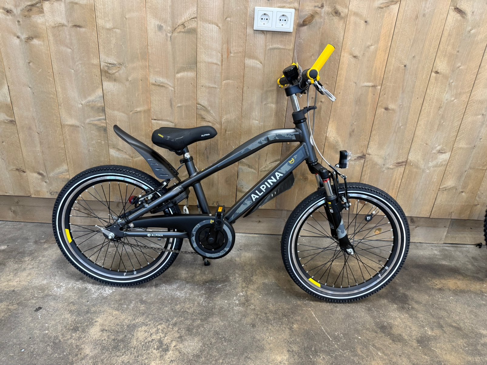 Alpina Trial 20 inch, Ophalen of Verzenden, Zo goed als nieuw, Staal